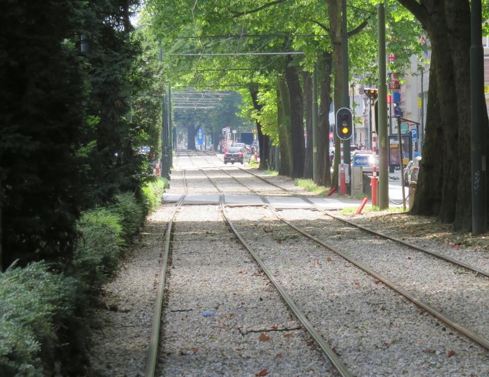 Brussels Louise Studio Διαμέρισμα Δωμάτιο φωτογραφία